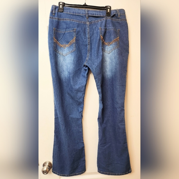 Retro Light Summer Jeans Size L (13) Like New - Picture 2 of 6